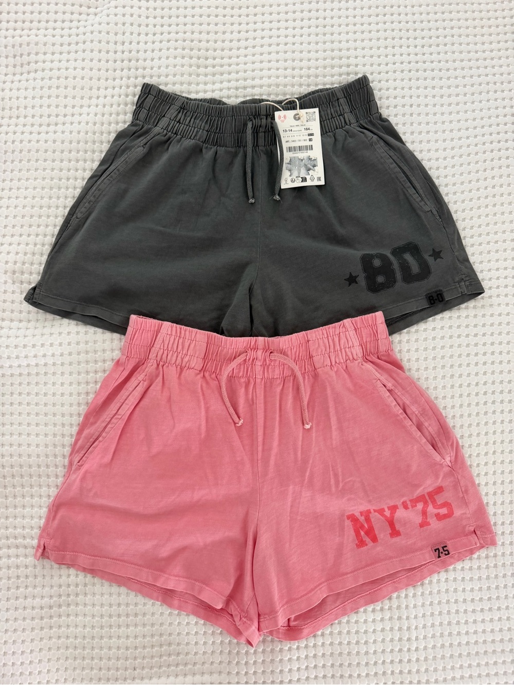 Text shorts Zara